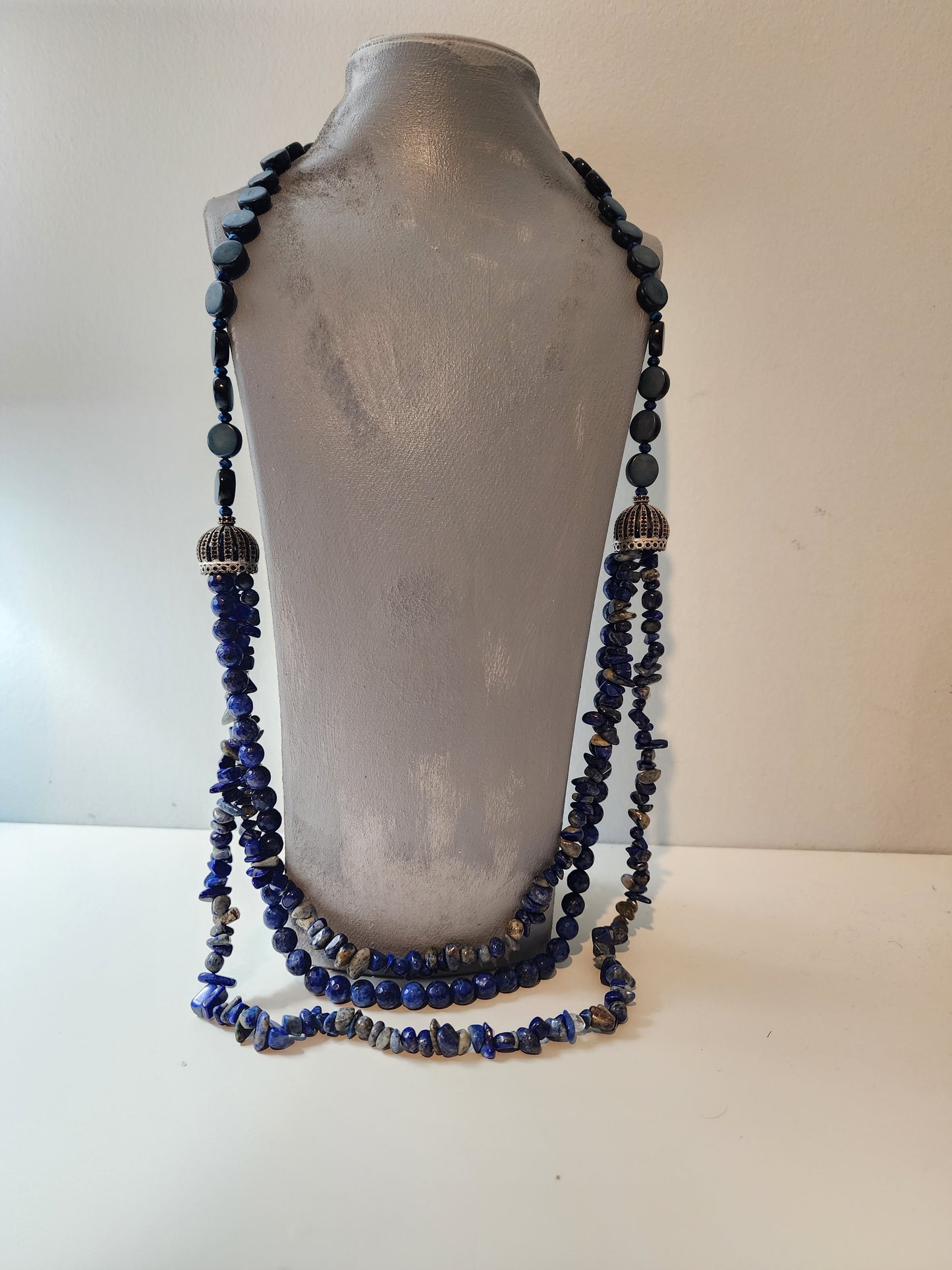 Lapis Lazuli ve Mavi Ceyt Orjinal Doğal Taş Kadın Kolye / Sağlık, Gençlik, Odaklanma ve İçhuzur - 75 cm Kolye Ebadı