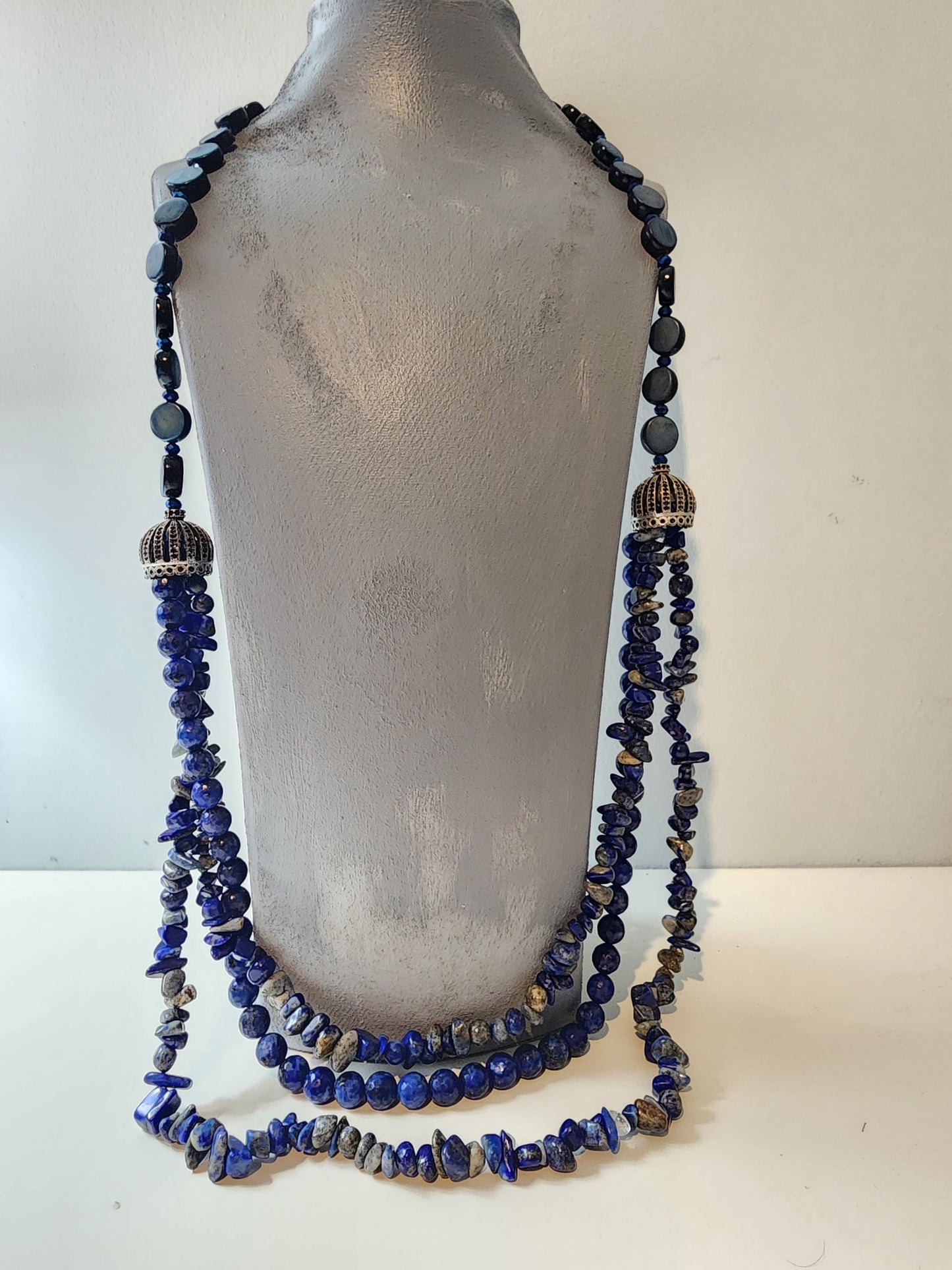 Lapis Lazuli ve Mavi Ceyt Orjinal Doğal Taş Kadın Kolye / Sağlık, Gençlik, Odaklanma ve İçhuzur - 75 cm Kolye Ebadı